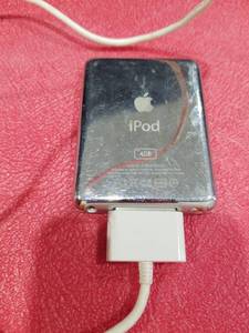 Apple iPod Nano 4GB with USB Cable