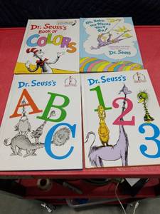 lot 3688 image: Dr. Seuss Early Learning Book Collection