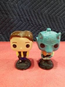 lot 3721 image: Funko Pop Home Star Wars Han Solo & Greedo Salt & Pepper Shakers