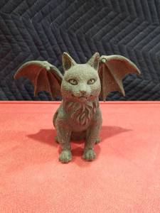 lot 3741 image: Gothic Cat Gargoyle Figurine