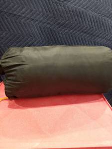 lot 3755 image: BLACK ADULT SLEEPING BAG