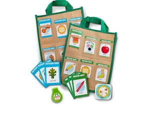 lot 306 image: Melissa & Doug Lets Explore IndoorOutdoor Scavenger Hunt Play Set