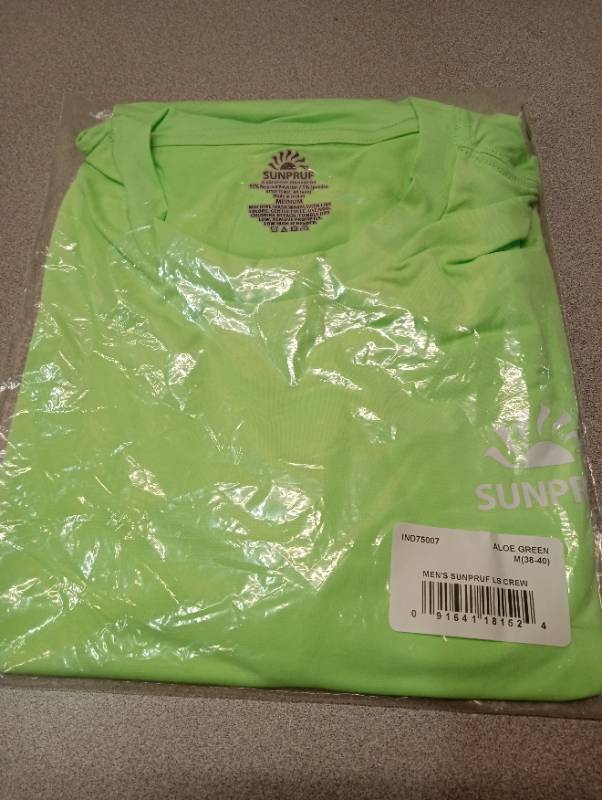 lot 1224 image: Sunpruf Mens Long Sleeve Crew Neck Shirt - Aloe Green, Size Medium