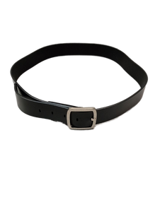 lot 832 image: Calvin Klein Womens Black Leather Belt with Silver Buckle (Size XL)