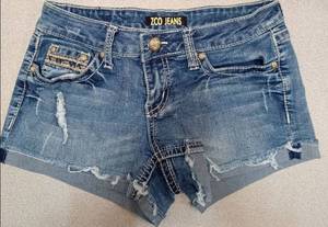 lot 853 image: ZCO Jeans Embellished Cross Denim Shorts - Size 3