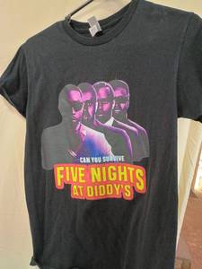 lot 16 image: Five Nights at Diddys Promotional T-Shirt small