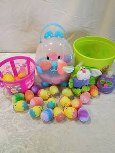 lot 40 image: Easter lot