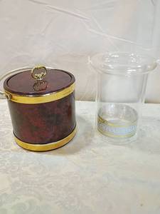 lot 42 image: Chivas Regal Ice Bucket Set