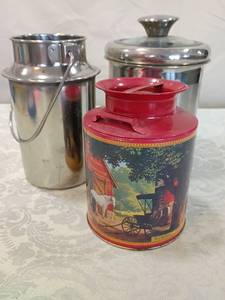 lot 77 image: New Design Country Scene Cookie Tin