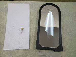 lot 101 image: Halloween Ghost Hologram Display Stand