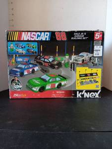 lot 126 image: Dale Jr #88 Lego Garage building set Collectable (never opened)