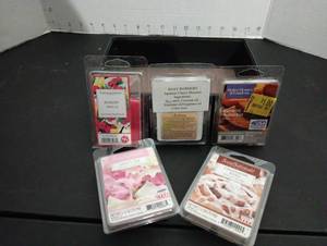 lot 169 image: Sented Candle Wax Cubes