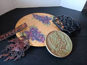 lot 178 image: Home decor and more