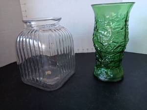 lot 186 image: Glass  Vases