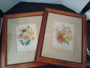 lot 229 image: 2 Wood Pictures 22x19