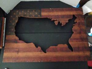lot 232 image: American Wood Picture 32x22