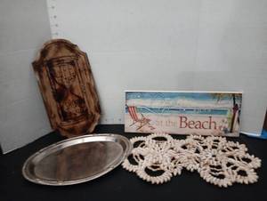 lot 243 image: Home decor and more