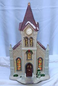 lot 264 image: Holiday Time Good Shepard Church Light-Up Building