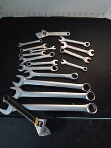 lot 296 image: Wrenches and more