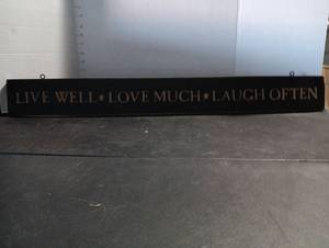 lot 302 image: Home decor