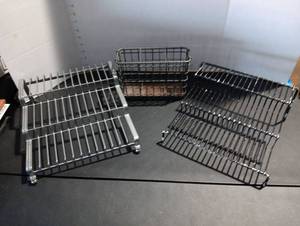 lot 315 image: 2ea Spice racks w 3 slot metal basket