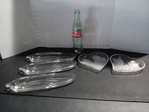 lot 333 image: Old Coca-Cola bottle, Glass Corn holder and decorative glass plates