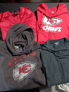 lot 428 image: Kansas City Chief Shirts xl - 5xl
