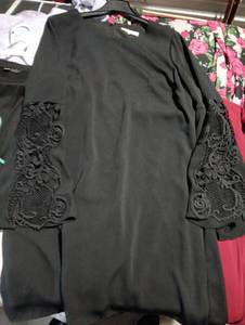 lot 440 image: Ladies dresses S - M prom dress size 8
