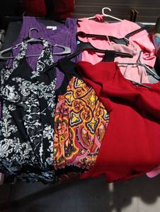 lot 442 image: S-L woman dresses