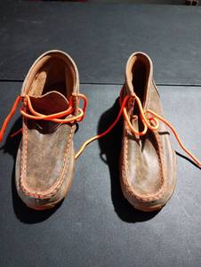 lot 449 image: Twisted boots 3 12 size