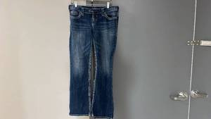 lot 839 image: Womens Silver Jeans Tuesday Bootcut 3333