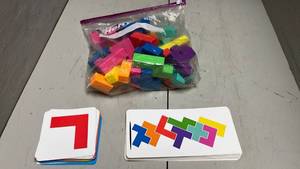 lot 840 image: Buildzi Block Stacking Game Set - Unsure If It Is Complete