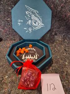 lot 12 image: Dragon Design Dice Box with D&D Dice Set