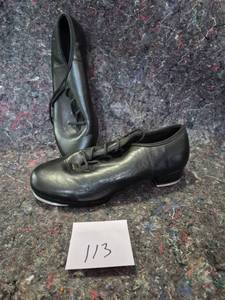 lot 13 image: Black Leather Tap Dance Shoes