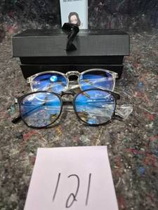 lot 21 image: Feiyold TR90 Round Frame Blue Light Glasses Set