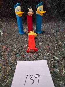 lot 39 image: Disney PEZ Dispensers Set - Mickey Mouse and Donald Duck