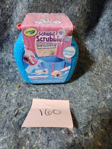 lot 60 image: Crayola Scribble Scrubbie Seashell Splash Pet Set