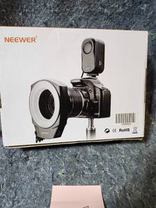 lot 67 image: Neewer Ring 48 Macro LED Ring Light for Canon DSLR
