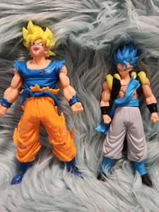 Dragon Ball Super Goku and Gogeta Action Figure Set