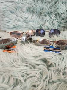 lot 203 image: Foster Grant Mens Polarized Sunglasses and Others Collection