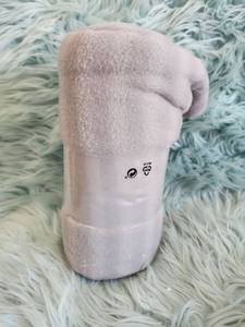 lot 228 image: Soft Gray Fleece Blanket Roll - Unknown Dimensions