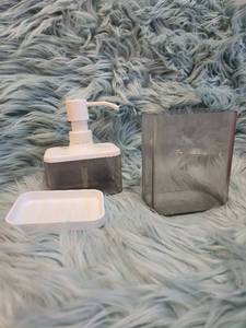 lot 244 image: IKEA Brogrund Bathroom Set