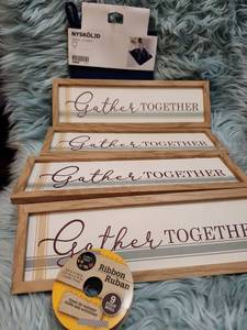 lot 258 image: Farmhouse Wall Decor Bundle with IKEA Drying Mat