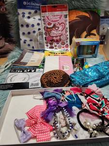 lot 272 image: Craft Supply Bundle with Sidewalk Chalk