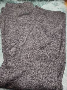 lot 277 image: Avia Athletic Leggings XLXG