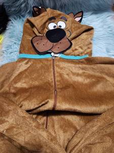 lot 279 image: Scooby Doo Brown Plush Costume - Mens Large - Pre-owned Condition