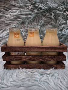 lot 288 image: Rustic Wooden Milk Bottle Holder
