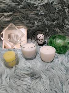 lot 301 image: Modern Glass Candle Holder Set with Green Float Bowl
