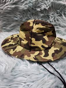 lot 317 image: Military Style Camouflage Boonie Hat