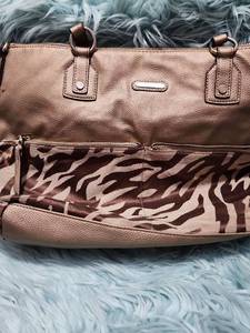 lot 319 image: Dana Buchman Gold Metallic Zebra Print Handbag